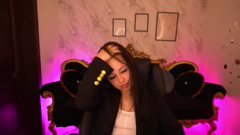 Lexi online show from 06-07-26, 06:28