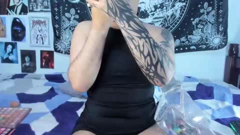 LEXXY online show from 02-13-25, 08:45