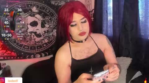 LEXXY online show from 11-17-25, 10:15