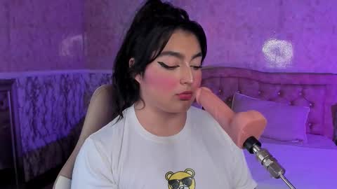 LEXY online show from 12-22-25, 03:42