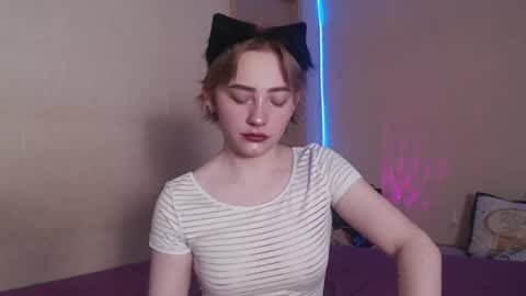 LexxxY online show from 04-12-26, 06:51