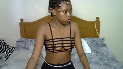 lexy  online show from 11-29-25, 09:12