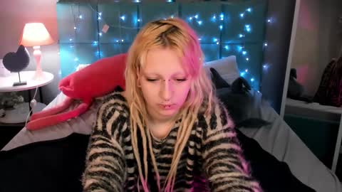 Lexy online show from 03-06-25, 10:41