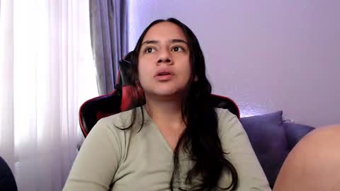 Lexy Davis online show from 12-19-24, 07:51