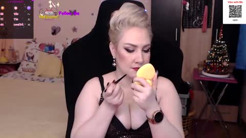 Snapshot of lexygold chatting on 12-29-24, 01:06 Lexy online show from 12-29-24, 01:06
