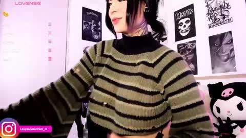 LexyJoyce online show from 04-15-26, 09:04