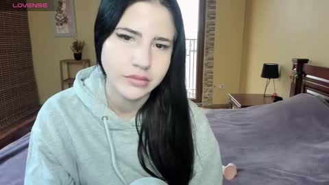 lexyswett online show from 10-17-25, 06:27