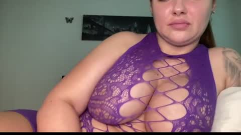 Snapshot of lexyswetty chatting on 06-28-26, 01:17 Lexyswetty online show from 06-28-26, 01:17