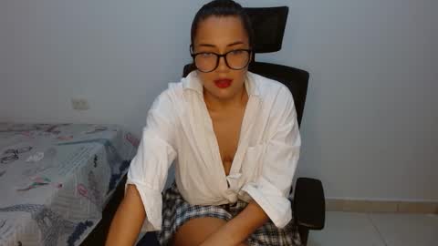 leydy_day online show from 10-29-25, 10:55
