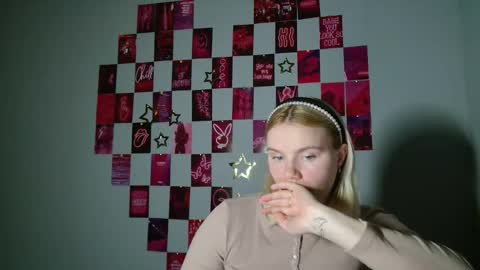 Leyla online show from 11-07-25, 07:52