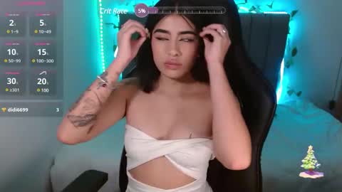 Leyla online show from 12-13-24, 01:04