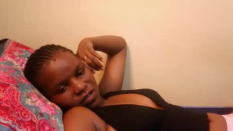 leylacuty13 online show from 03-31-26, 12:12