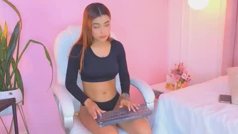 Leyla online show from 02-02-26, 12:04