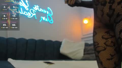 Leyla online show from 03-22-26, 11:24