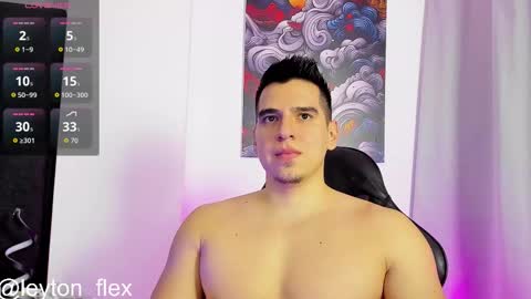 L E Y T O N online show from 11-17-25, 10:26