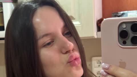 Adeline Di or just cute girl3 online show from 02-12-26, 07:20