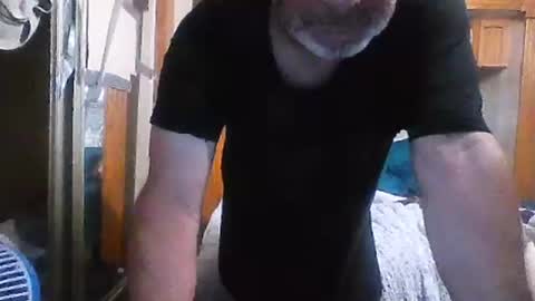 Snapshot of lgck12in chatting on 04-30-26, 01:17 C2bme online show from 04-30-26, 01:17