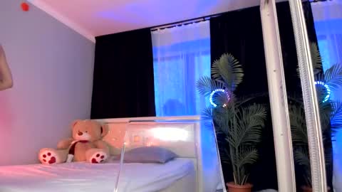 Shaya MILKY BOOBS  online show from 02-28-25, 01:47