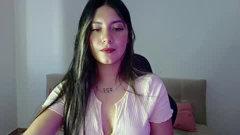 Lia  online show from 04-06-26, 10:22