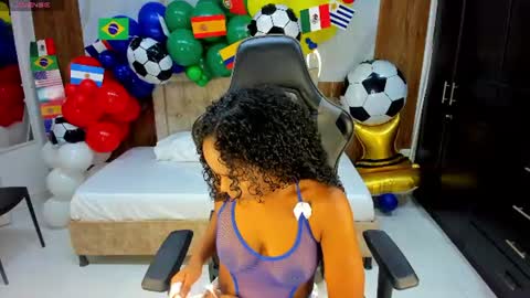 lia_16_ online show from 07-02-26, 11:05