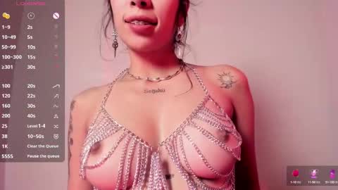 Snapshot of lia__summer chatting on 01-21-25, 06:54 lia__summer online show from 01-21-25, 06:54
