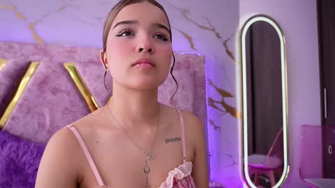 lia_collinsx online show from 01-07-26, 09:06