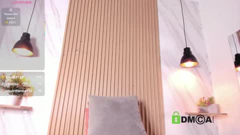 lia_harper_ online show from 11-15-25, 08:33