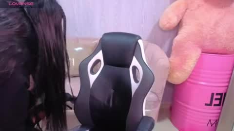 Snapshot of lia_harper_t chatting on 07-26-26, 02:53 lia_harper_t online show from 07-26-26, 02:53
