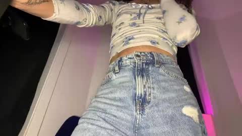 Snapshot of lia_hdz chatting on 05-04-26, 04:30 Kabroncita online show from 05-04-26, 04:30