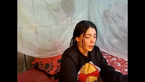 Lia online show from 01-05-25, 11:44