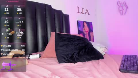 Lia Jhonson online show from 01-30-25, 01:53