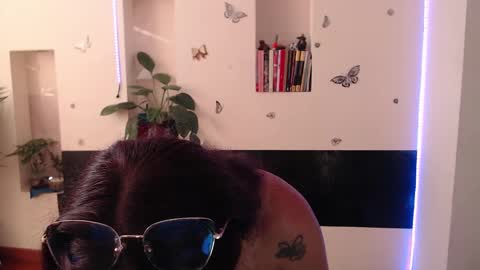 Lia Mitch online show from 01-08-25, 09:23