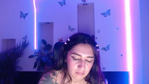 Lia Mitch online show from 02-21-25, 07:56