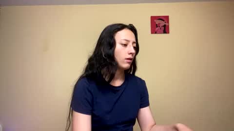 Little Queen Lia  online show from 02-26-26, 11:59