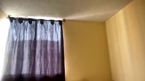 Little Queen Lia  online show from 03-29-26, 07:58