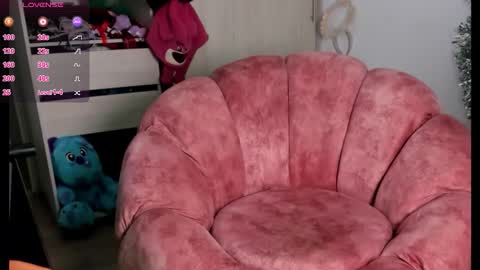 Snapshot of lia_rip01 chatting on 02-11-26, 08:25 lia_rip01 online show from 02-11-26, 08:25