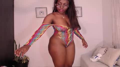 Snapshot of lia_rouseyy chatting on 03-19-26, 04:27 lia rouseyy online show from 03-19-26, 04:27