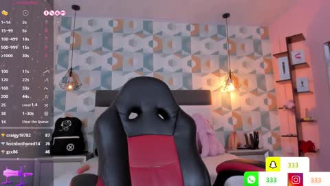 Camila online show from 03-10-25, 08:59