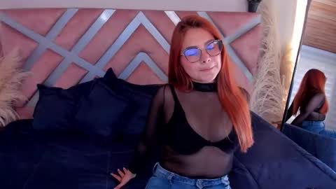 Lia  online show from 03-02-26, 01:40