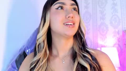 Liaa online show from 03-04-26, 03:34