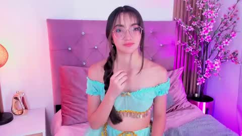 liaa_queen online show from 05-15-26, 06:48
