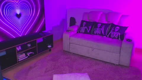 Liaa  online show from 01-18-25, 08:19