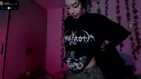 Snapshot of liaa_rodriguezz chatting on 11-10-25, 01:59 Liaa online show from 11-10-25, 01:59