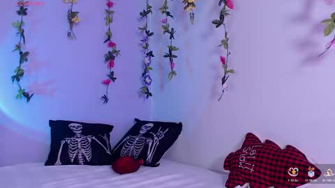 Snapshot of liaa_rodriguezz chatting on 12-03-25, 12:07 Liaa online show from 12-03-25, 12:07