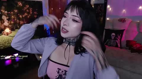 Snapshot of liaa_rodriguezz chatting on 01-06-26, 12:36 Liaa online show from 01-06-26, 12:36