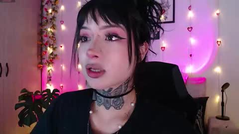 Snapshot of liaa_rodriguezz chatting on 02-21-26, 09:27 Liaa online show from 02-21-26, 09:27