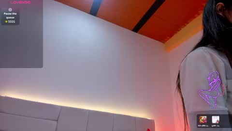 Snapshot of liaagener chatting on 06-16-26, 02:47 Liaa online show from 06-16-26, 02:47