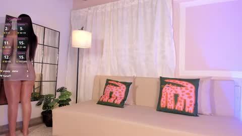 Lia online show from 04-13-26, 12:32