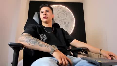 Liam Smith online show from 10-24-25, 12:34