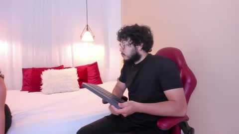 Snapshot of liabell_ chatting on 07-28-26, 12:01 Lia Bell online show from 07-28-26, 12:01